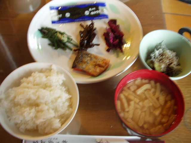 部屋の前に置く