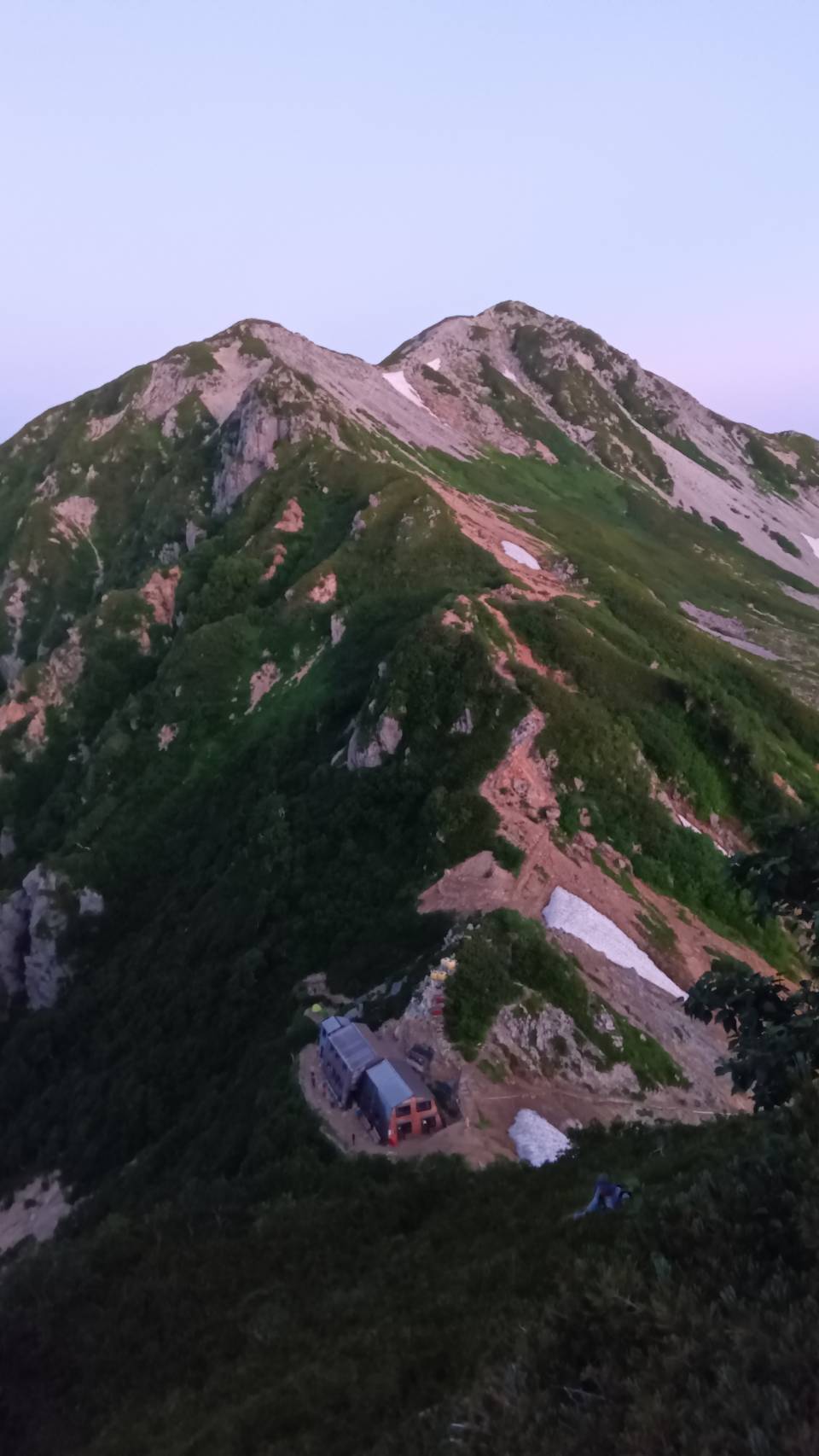少し登って振り返り